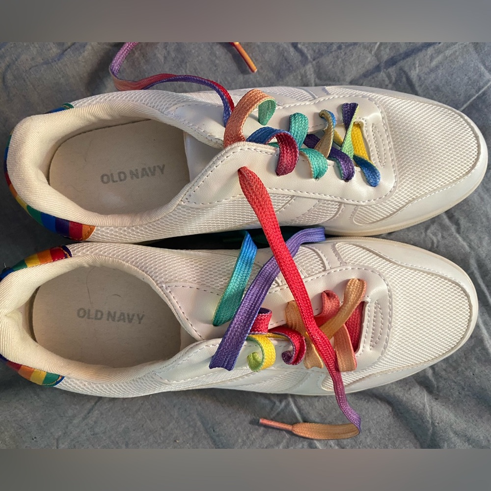 Old Navy White Sneakers with Rainbow Laces size 8 brand new!